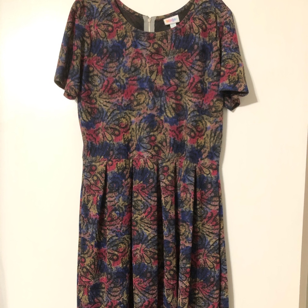 2XL Lularoe Amelia